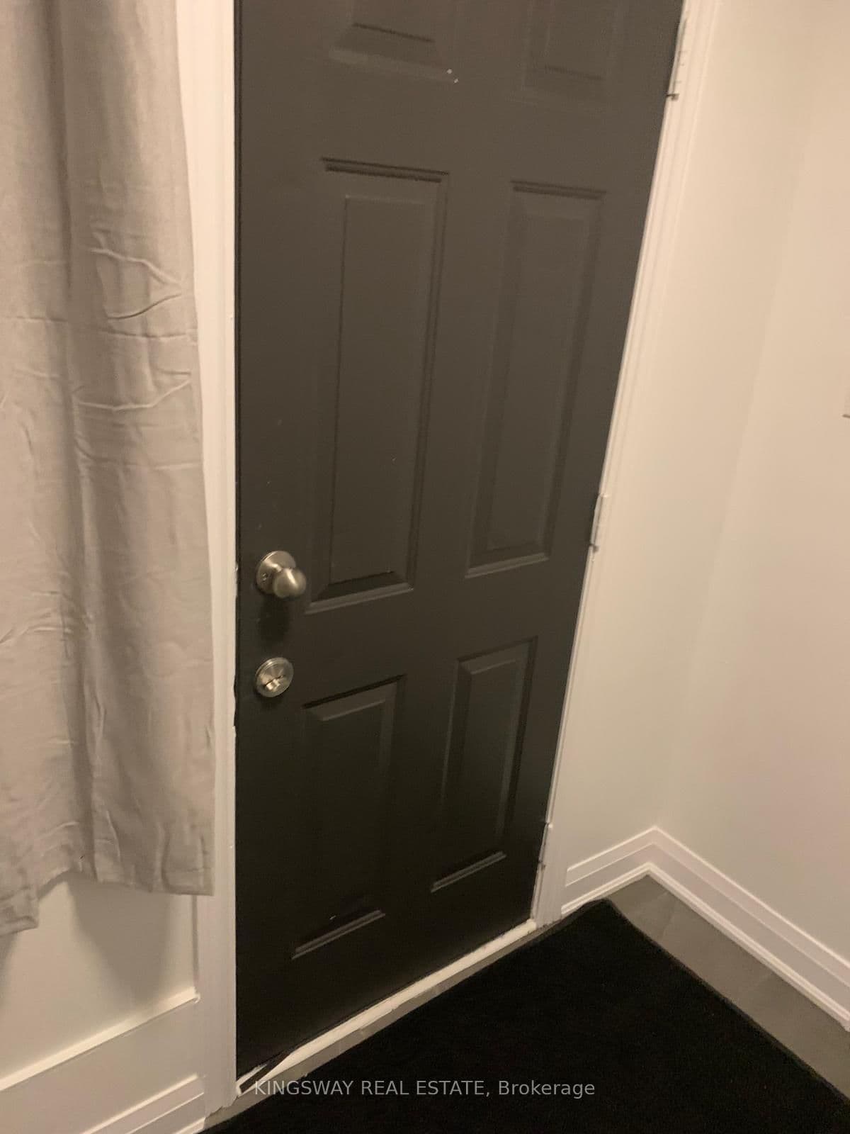 Store W Apt/Office at 174 Main Street, Cambridge, ON - Photo 17 - RE/MAX Garden City Realty