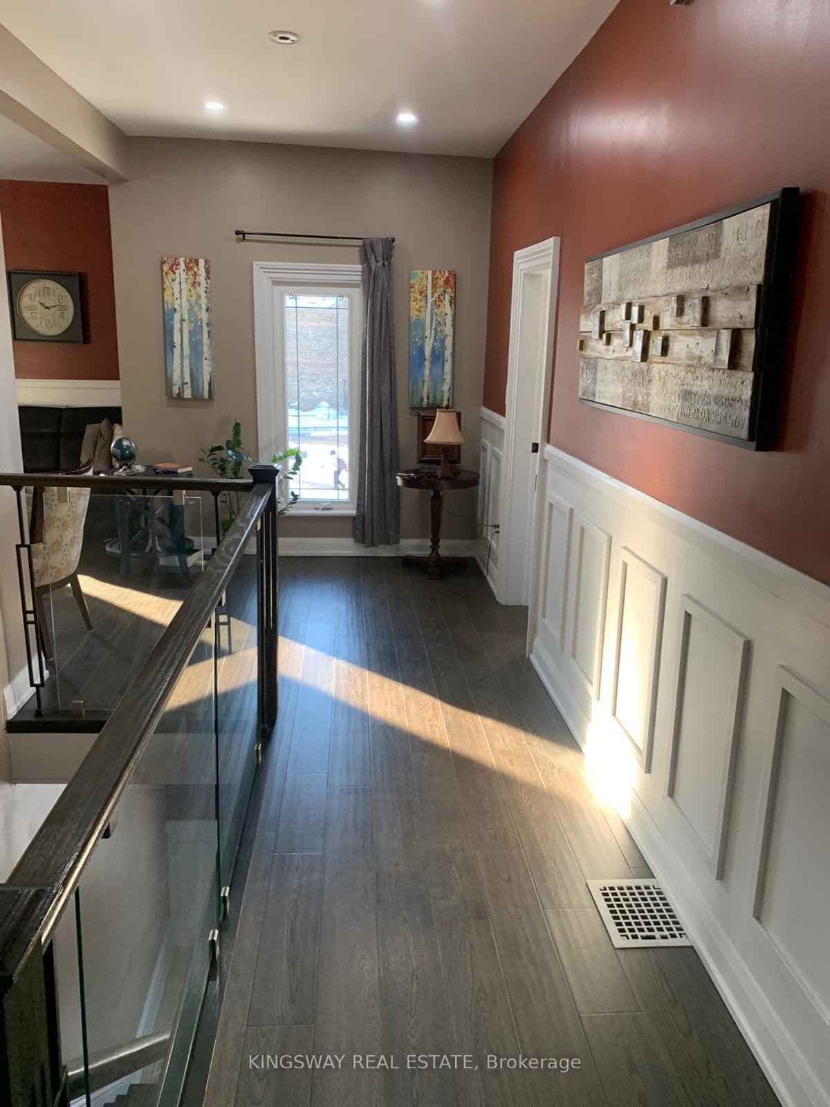 Store W Apt/Office at 174 Main Street, Cambridge, ON - Photo 5 - RE/MAX Garden City Realty