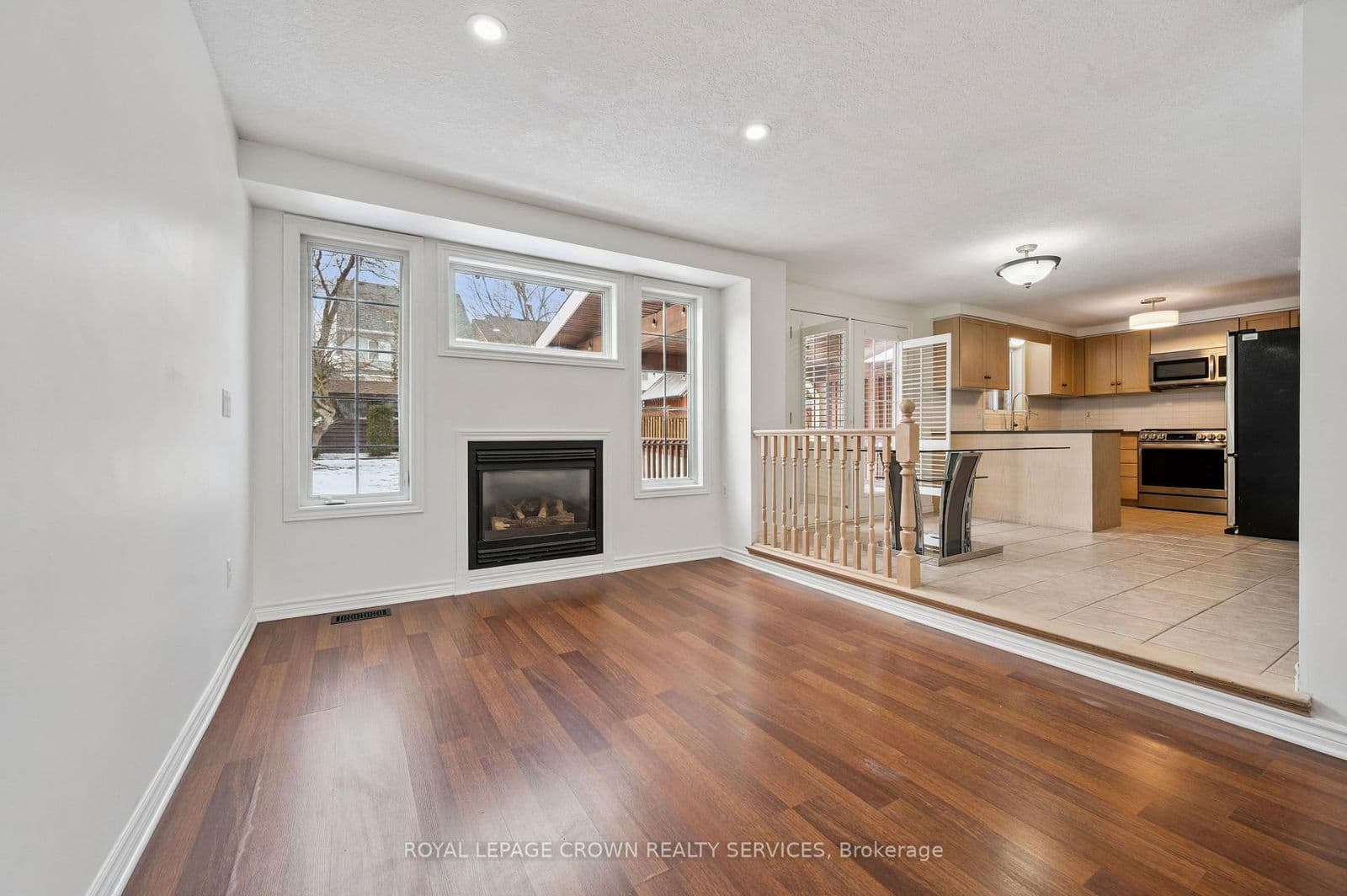 Detached at 16 Merlene Court, Cambridge, ON - Photo 12 - RE/MAX Garden City Realty