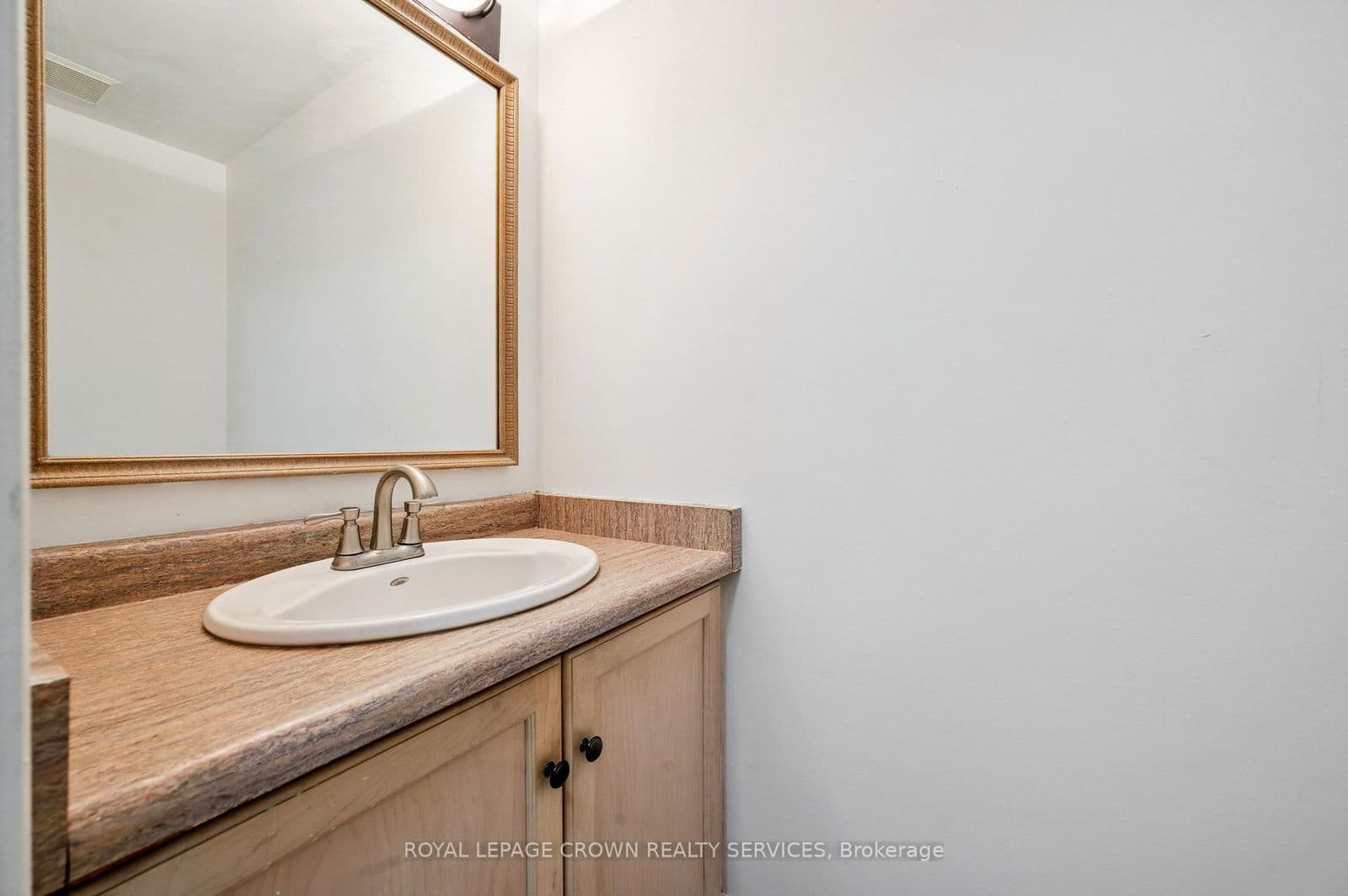 Detached at 16 Merlene Court, Cambridge, ON - Photo 15 - RE/MAX Garden City Realty