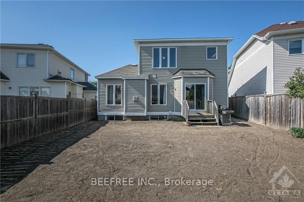 Detached at 1149 Halton Terrace, Ottawa, ON - Photo 8 - RE/MAX Garden City Realty