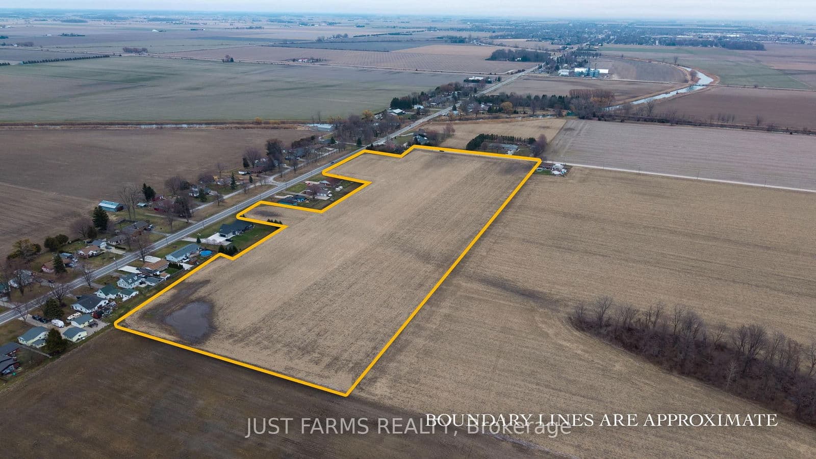 Farm at PT LT 3-4 Dufferin Avenue, Chatham-Kent, ON - Photo 2 - RE/MAX Garden City Realty