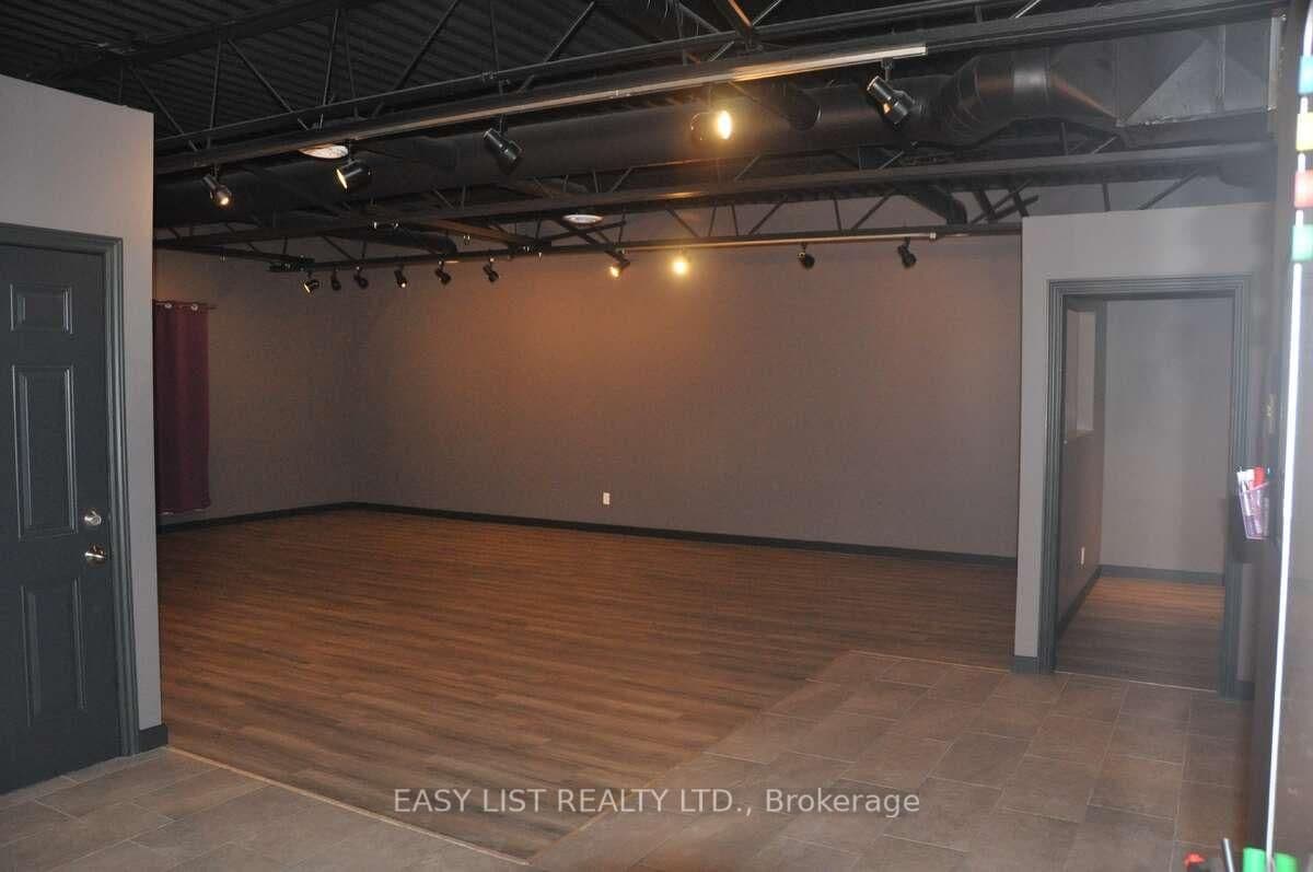 Industrial at 33- 5470 Canotek Road, Ottawa, ON - Photo 2 - RE/MAX Garden City Realty