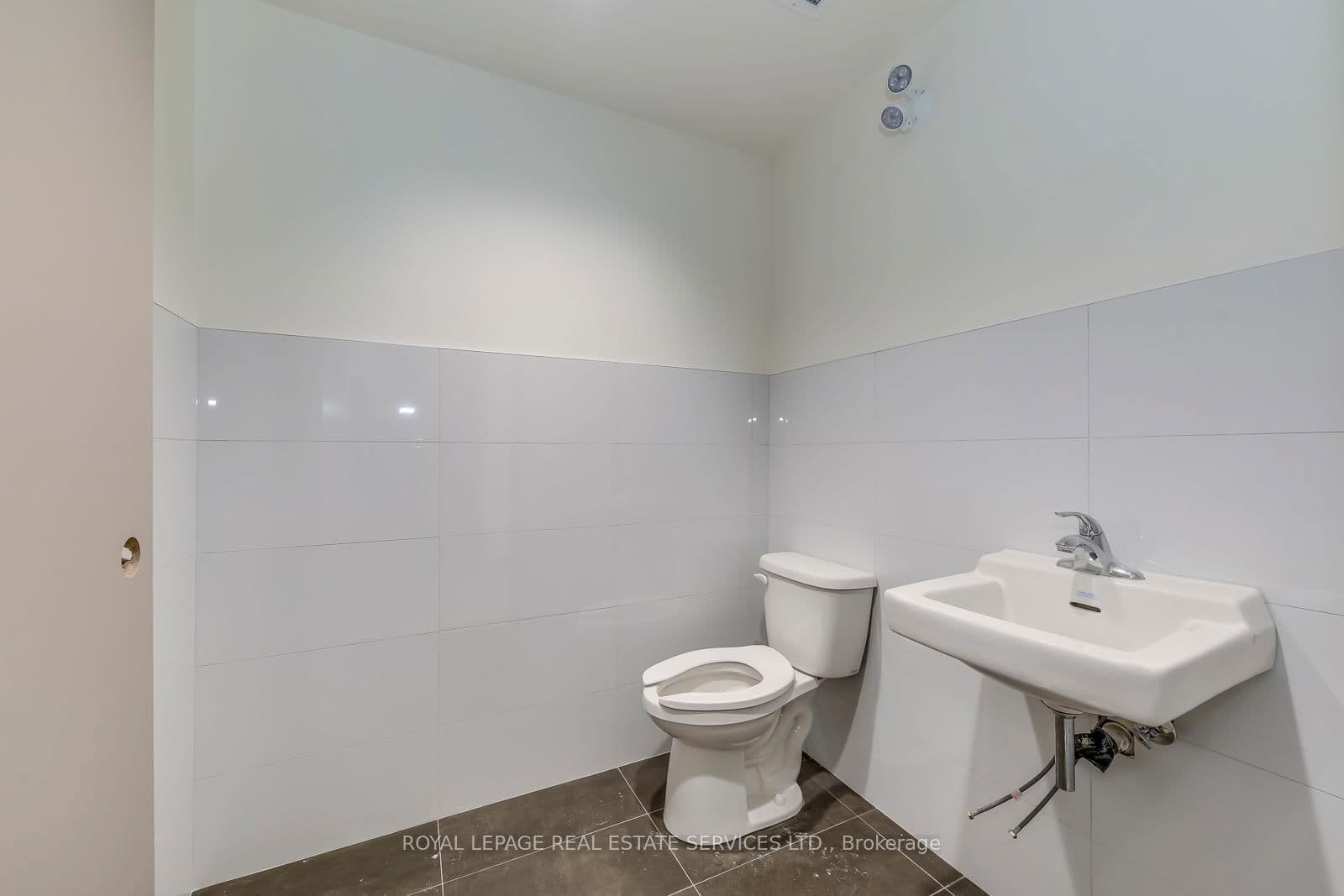 Office at 105- 401 Victoria Avenue, Hamilton, ON - Photo 14 - RE/MAX Garden City Realty