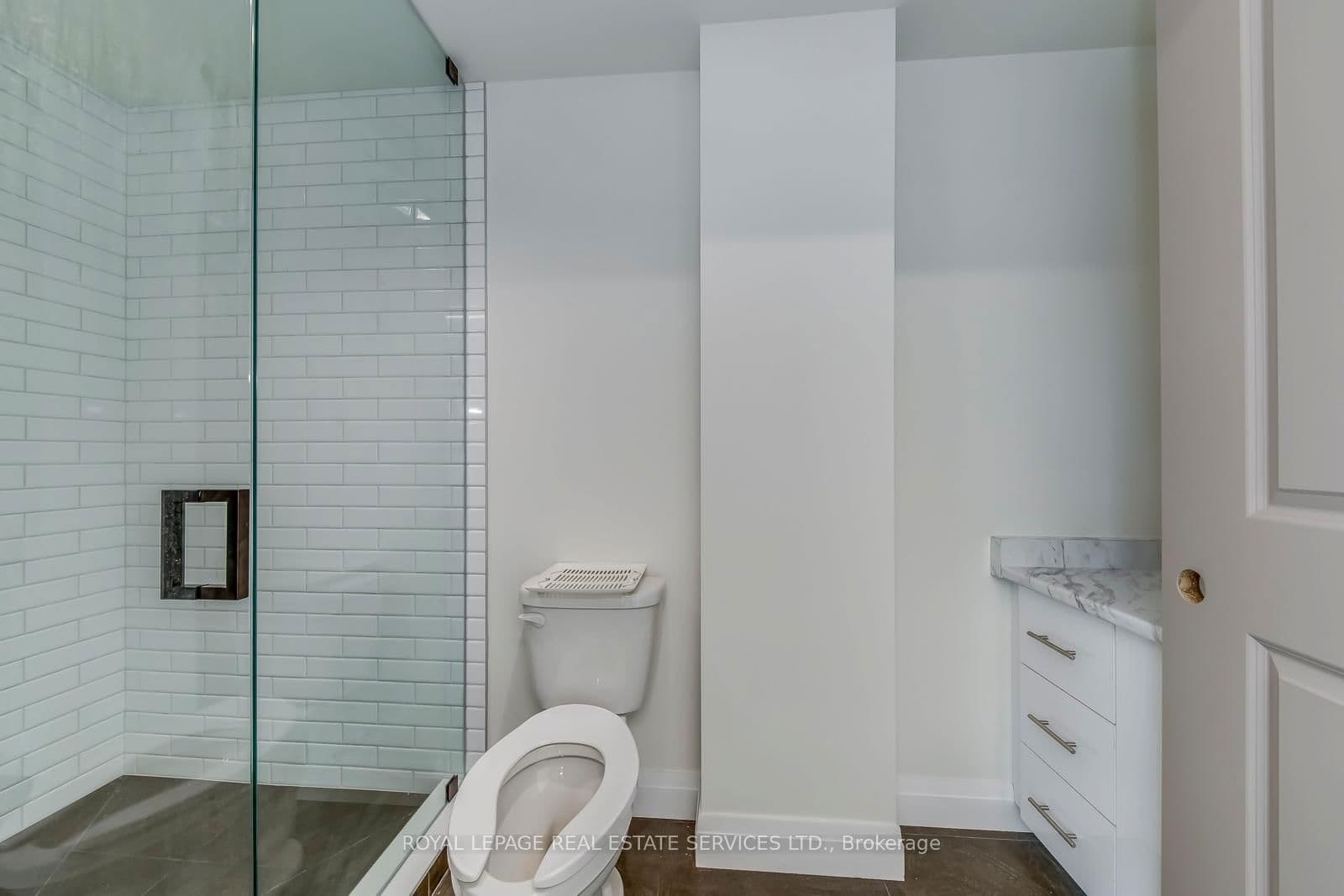 Office at 104- 401 Victoria Avenue, Hamilton, ON - Photo 6 - RE/MAX Garden City Realty