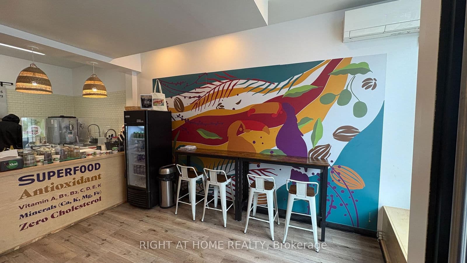 Sale Of Business at 891 bank Street, Ottawa, ON - Photo 3 - RE/MAX Garden City Realty