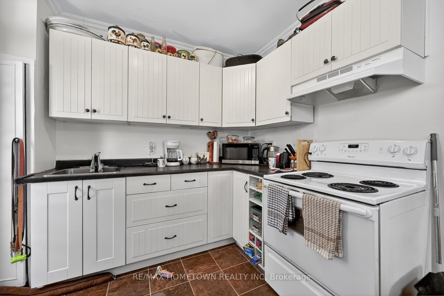 Investment at 61 Pearl Street, Brockville, ON - Photo 7 - RE/MAX Garden City Realty