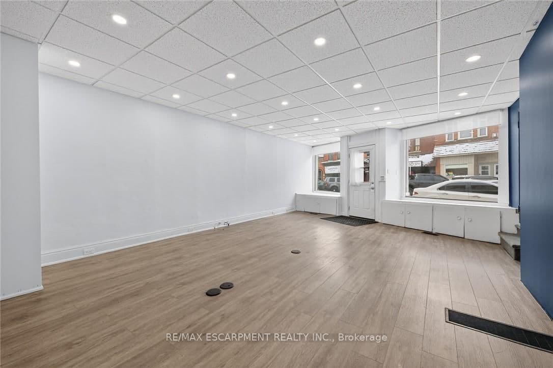 Investment at 6 Cayuga Street, Haldimand, ON - Photo 11 - RE/MAX Garden City Realty