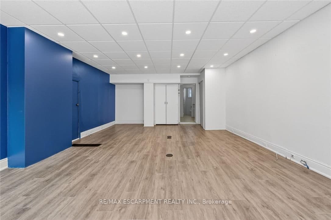 Investment at 6 Cayuga Street, Haldimand, ON - Photo 8 - RE/MAX Garden City Realty