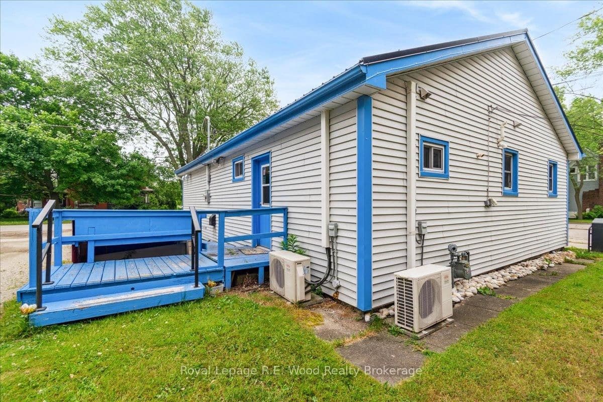 Commercial Retail at 29 Wellington Street, Bayham, ON - Photo 2 - RE/MAX Garden City Realty