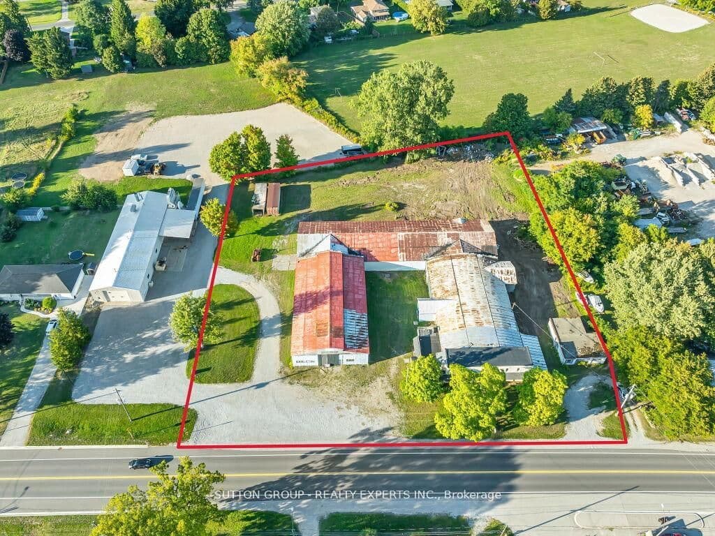 Commercial Retail at 283 Main Courtland Street, Norfolk, ON - Photo 1 - RE/MAX Garden City Realty