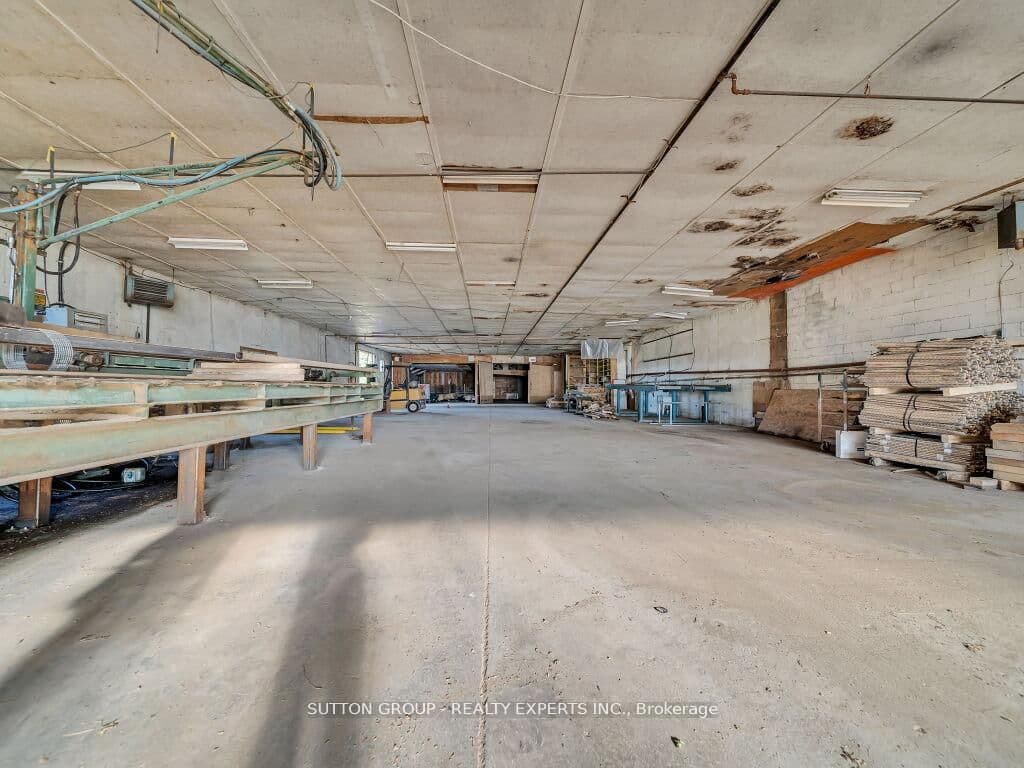 Commercial Retail at 283 Main Courtland Street, Norfolk, ON - Photo 19 - RE/MAX Garden City Realty