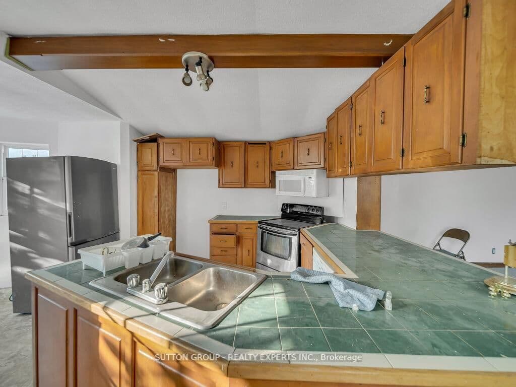 Commercial Retail at 283 Main Courtland Street, Norfolk, ON - Photo 8 - RE/MAX Garden City Realty