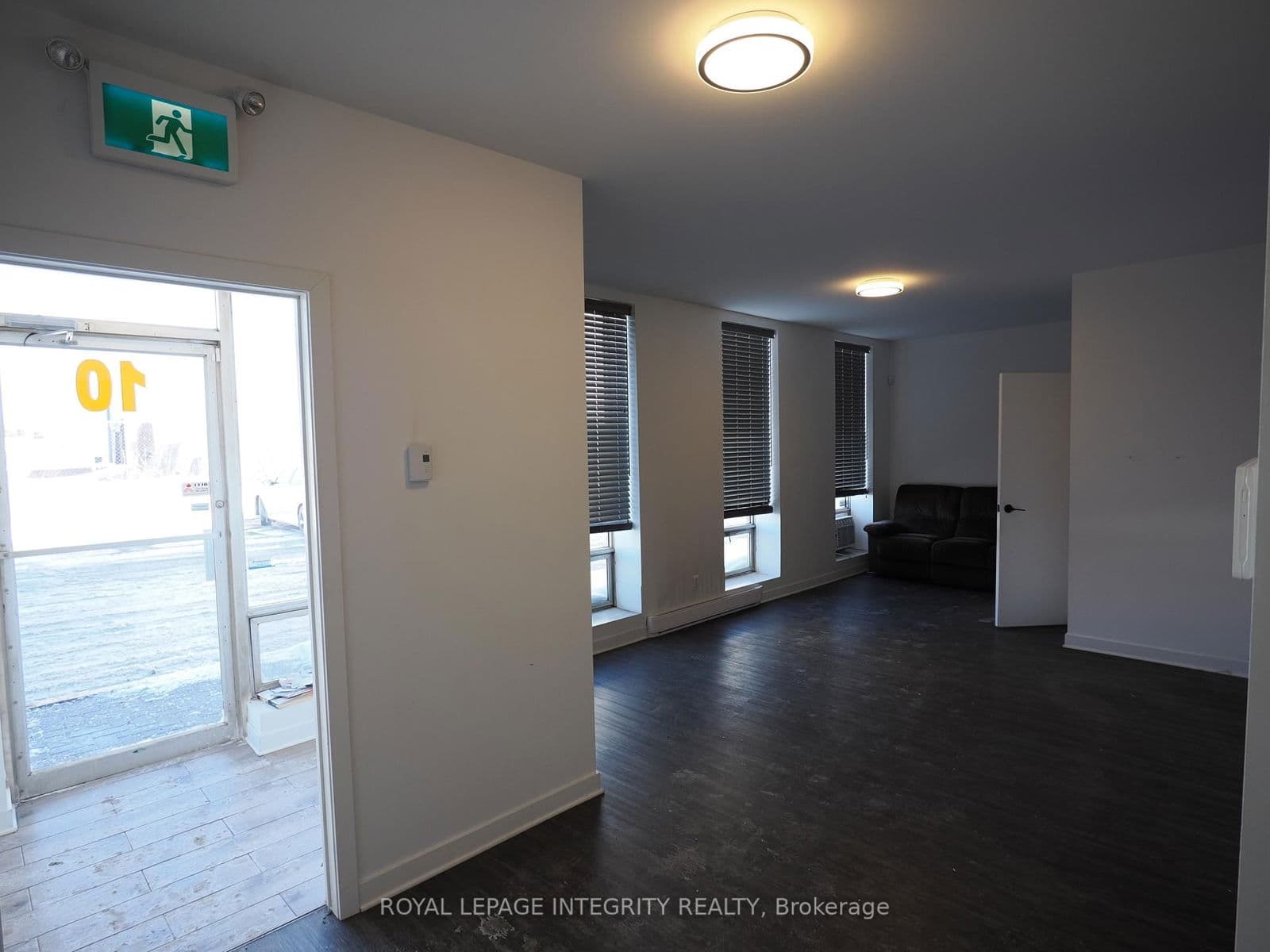 Industrial at 10-11- 2295 Stevenage Drive, Ottawa, ON - Photo 5 - RE/MAX Garden City Realty