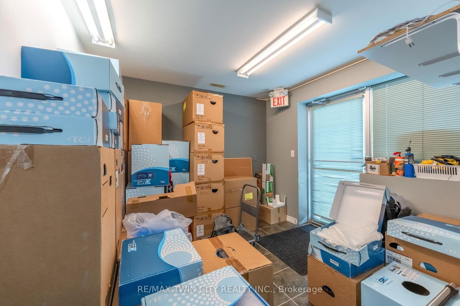 Office at 15 Lower- 340 Henry Street, Brantford, ON - Photo 19 - RE/MAX Garden City Realty