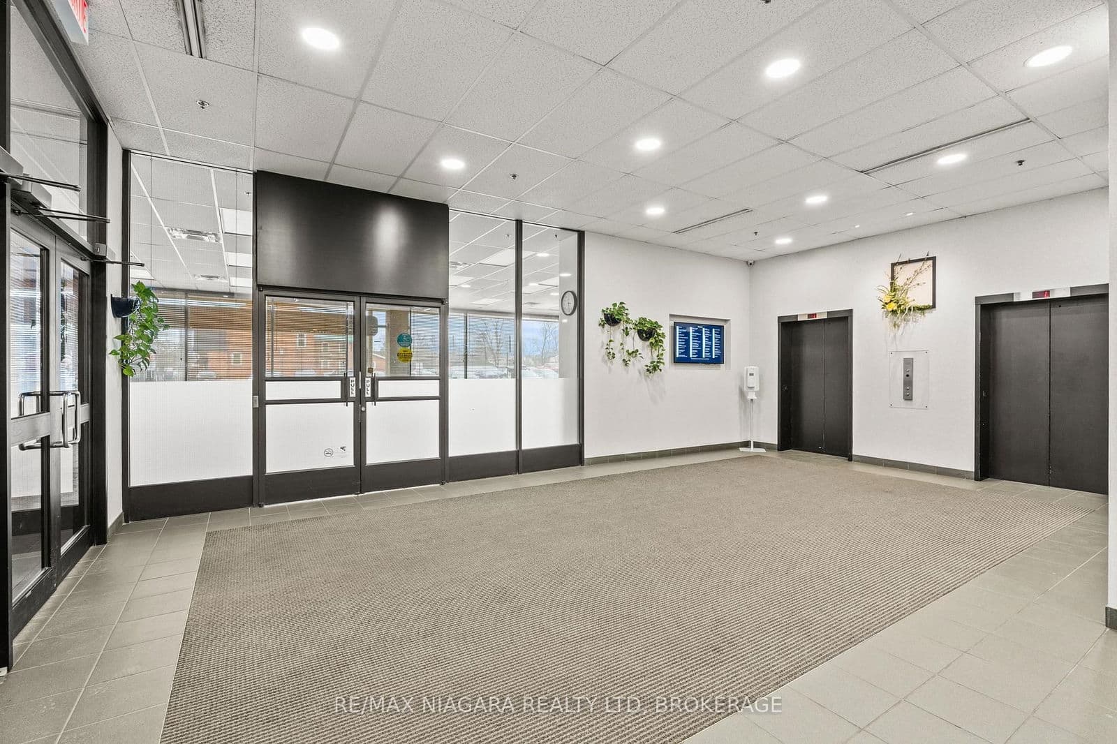 Office at 300- 43 CHURCH Street, St. Catharines, ON - Photo 4 - RE/MAX Garden City Realty