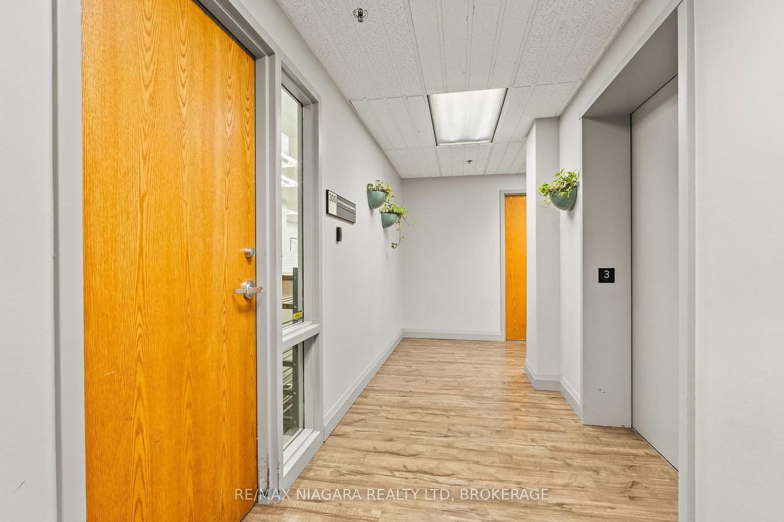 Office at 300- 43 CHURCH Street, St. Catharines, ON - Photo 5 - RE/MAX Garden City Realty