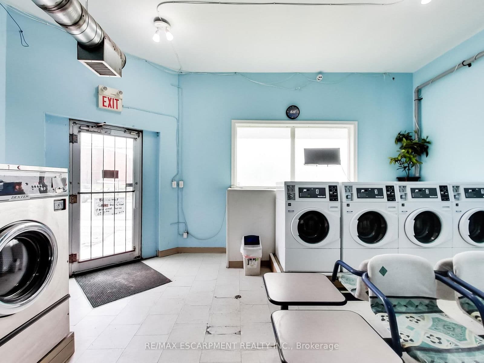 Commercial Retail at 443 Wentworth Street, Hamilton, ON - Photo 10 - RE/MAX Garden City Realty