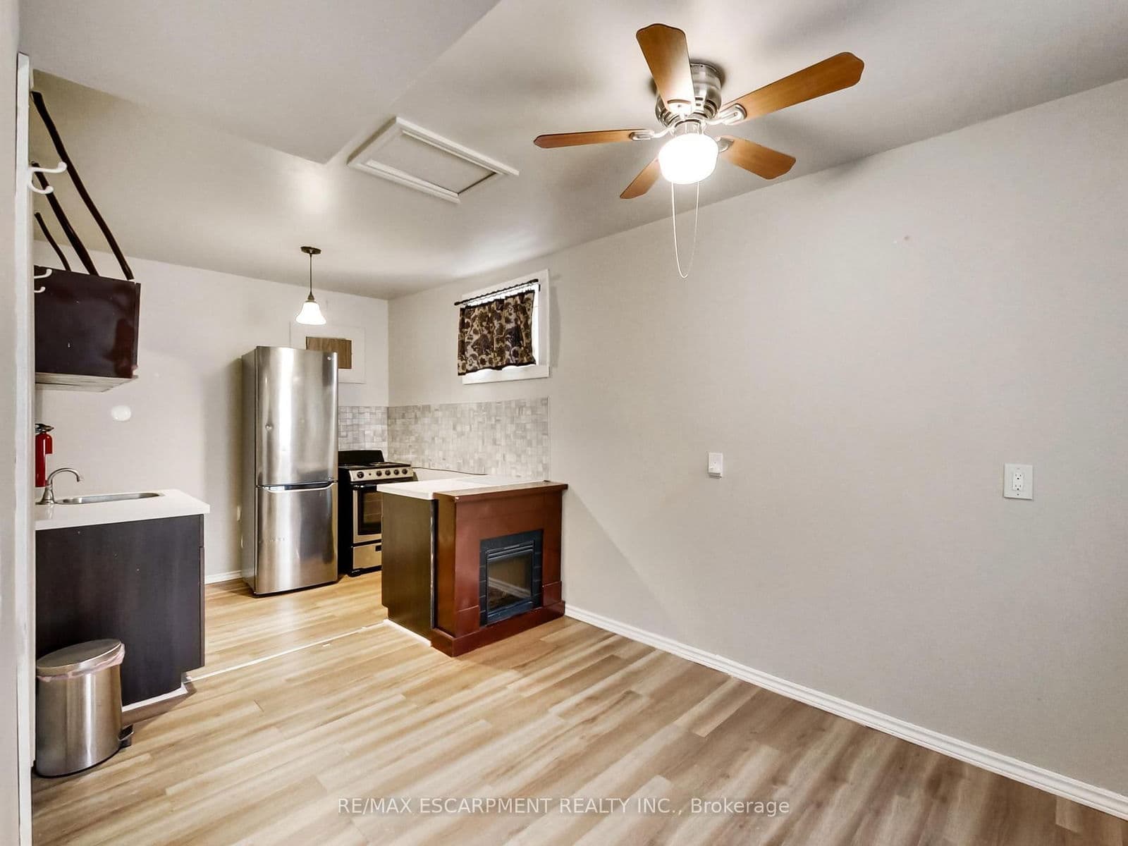 Commercial Retail at 443 Wentworth Street, Hamilton, ON - Photo 16 - RE/MAX Garden City Realty