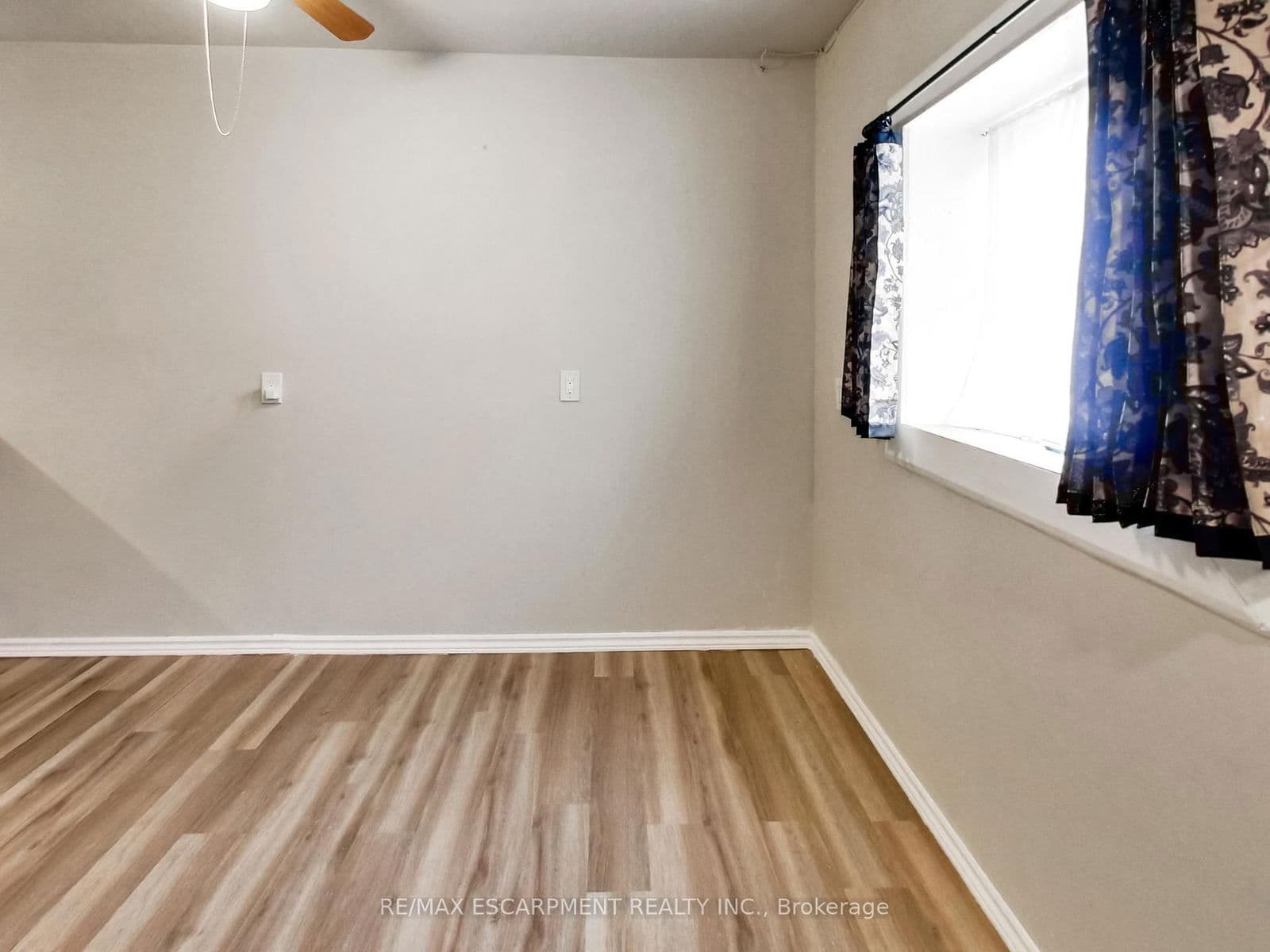 Commercial Retail at 443 Wentworth Street, Hamilton, ON - Photo 18 - RE/MAX Garden City Realty