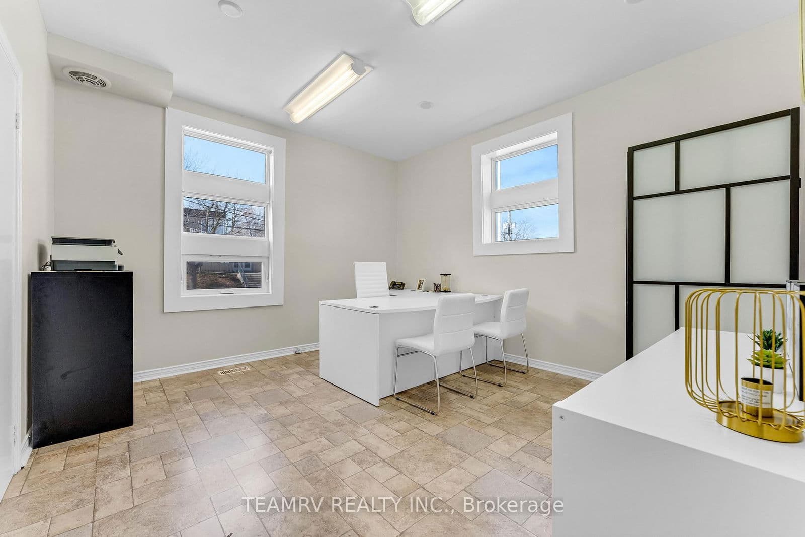 Commercial Retail at 83 Finkle Street, Woodstock, ON - Photo 14 - RE/MAX Garden City Realty