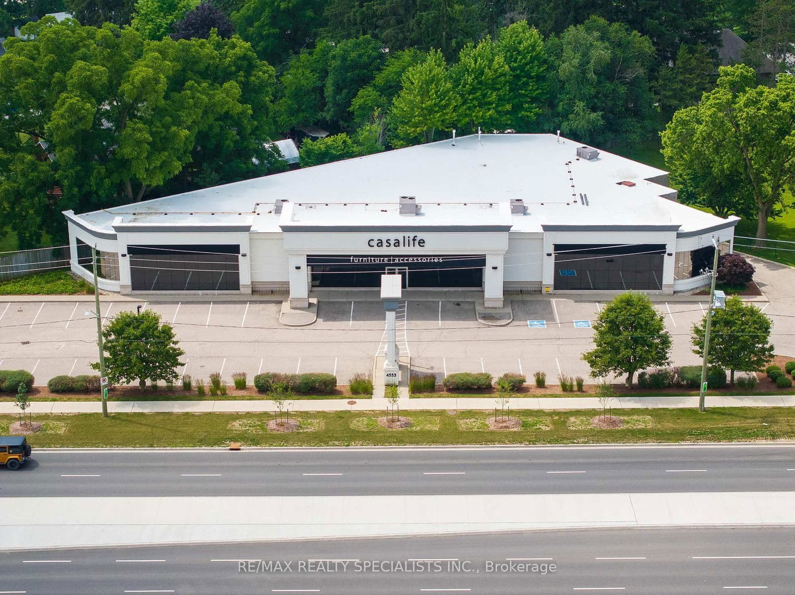 Office at 4553 King Street, Kitchener, ON - Photo 1 - RE/MAX Garden City Realty