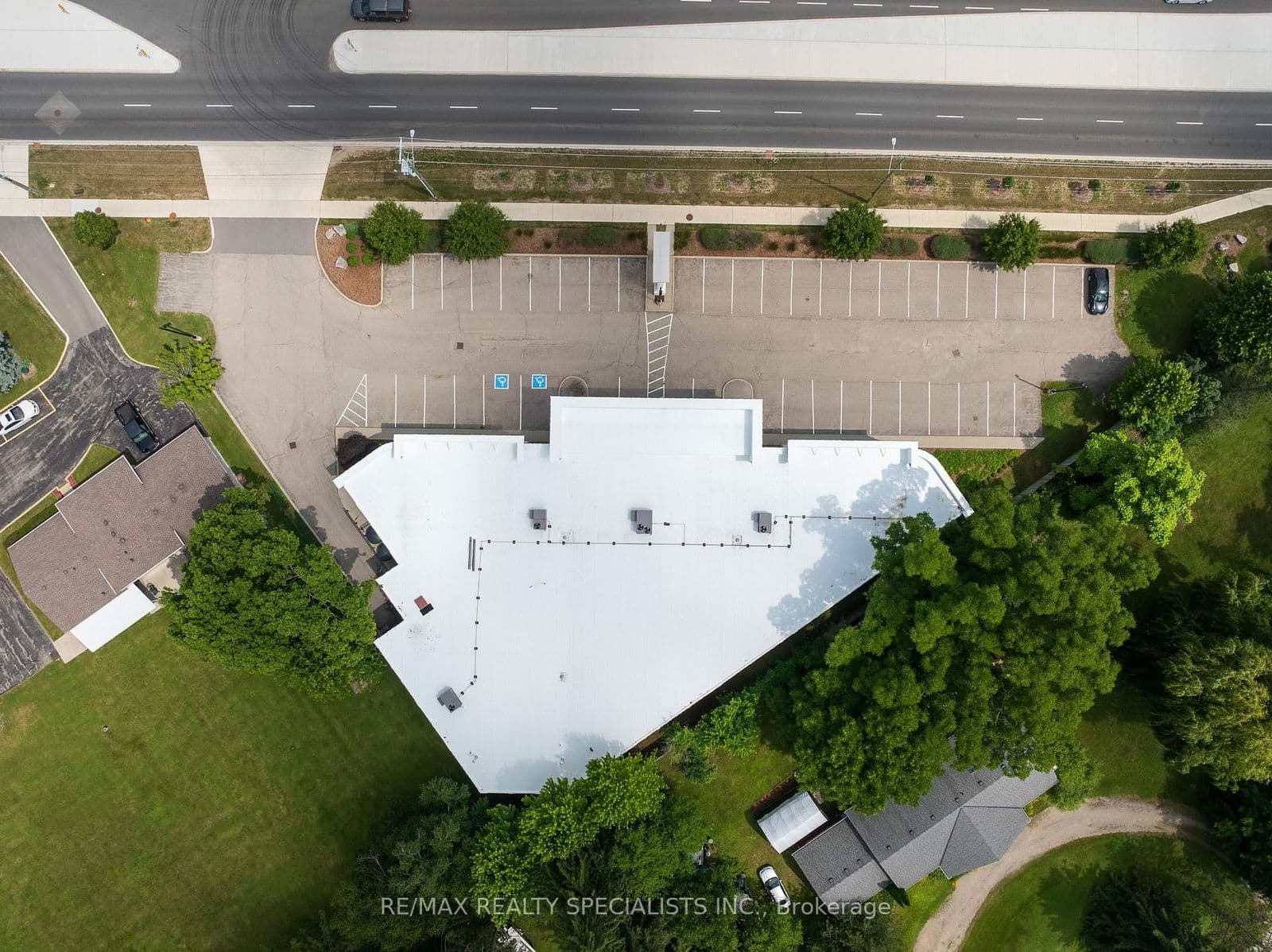 Office at 4553 King Street, Kitchener, ON - Photo 3 - RE/MAX Garden City Realty