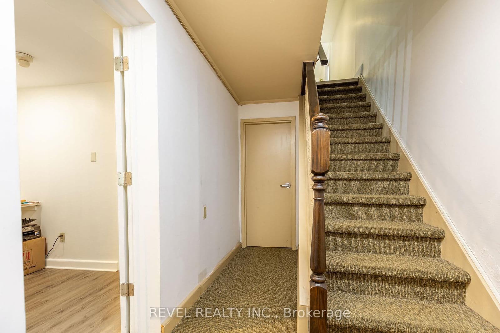 Office at 21 Bold Street, Hamilton, ON - Photo 25 - RE/MAX Garden City Realty