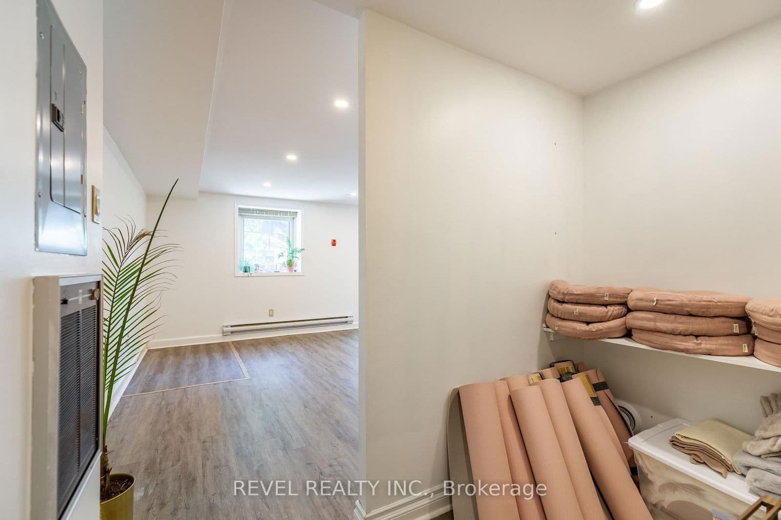 Office at 21 Bold Street, Hamilton, ON - Photo 29 - RE/MAX Garden City Realty