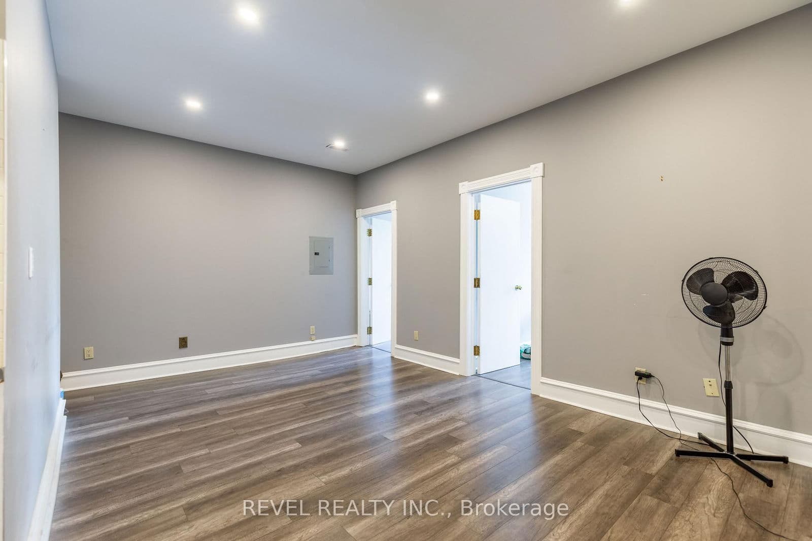 Office at 21 Bold Street, Hamilton, ON - Photo 42 - RE/MAX Garden City Realty