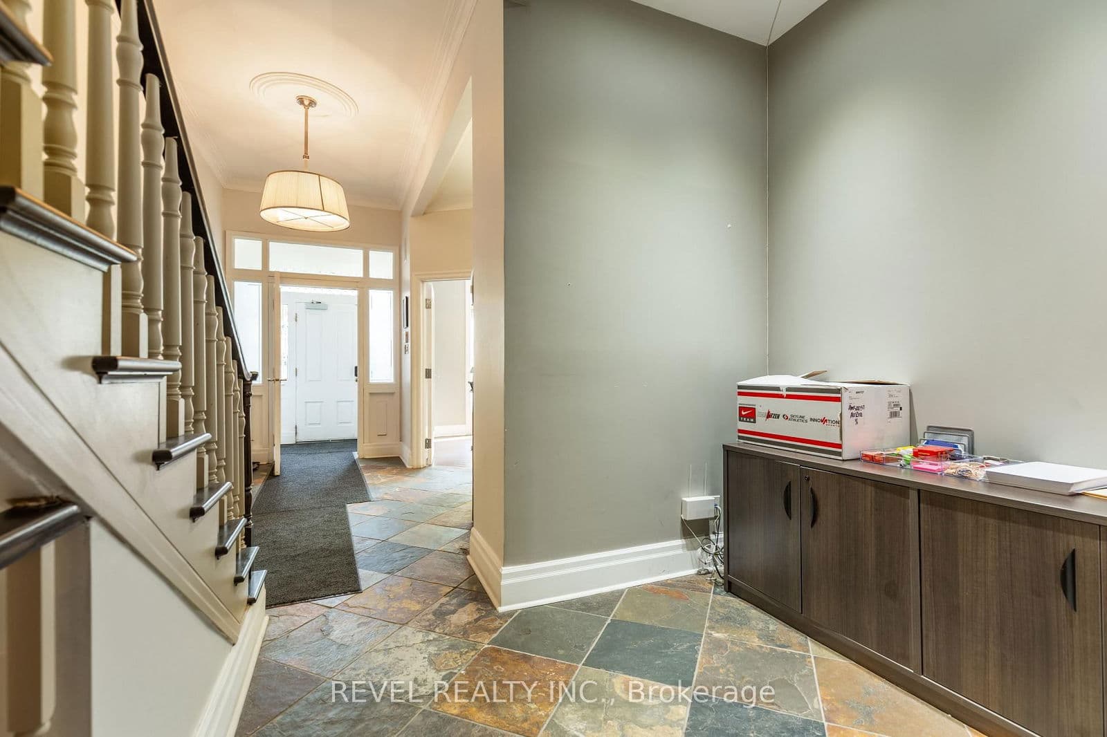 Office at 21 Bold Street, Hamilton, ON - Photo 9 - RE/MAX Garden City Realty