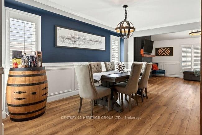 Detached at 4462 Weltman Way, Lincoln, ON - Photo 9 - RE/MAX Garden City Realty