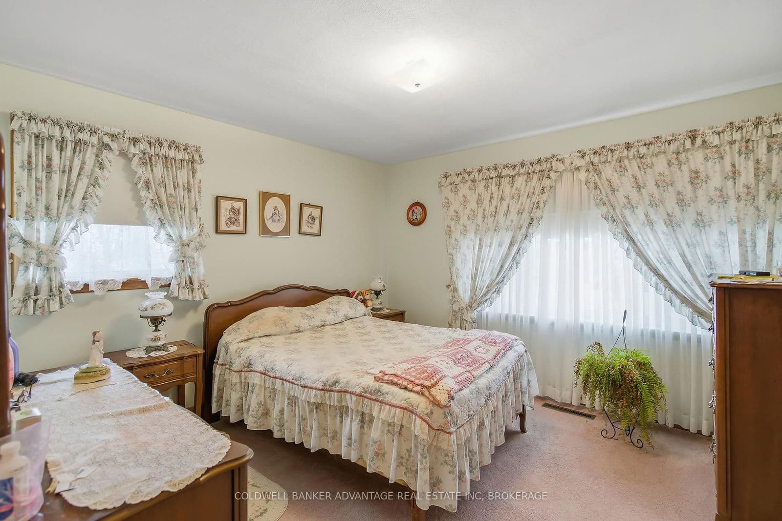 Detached at 927 Southworth Street, Welland, ON - Photo 16 - RE/MAX Garden City Realty