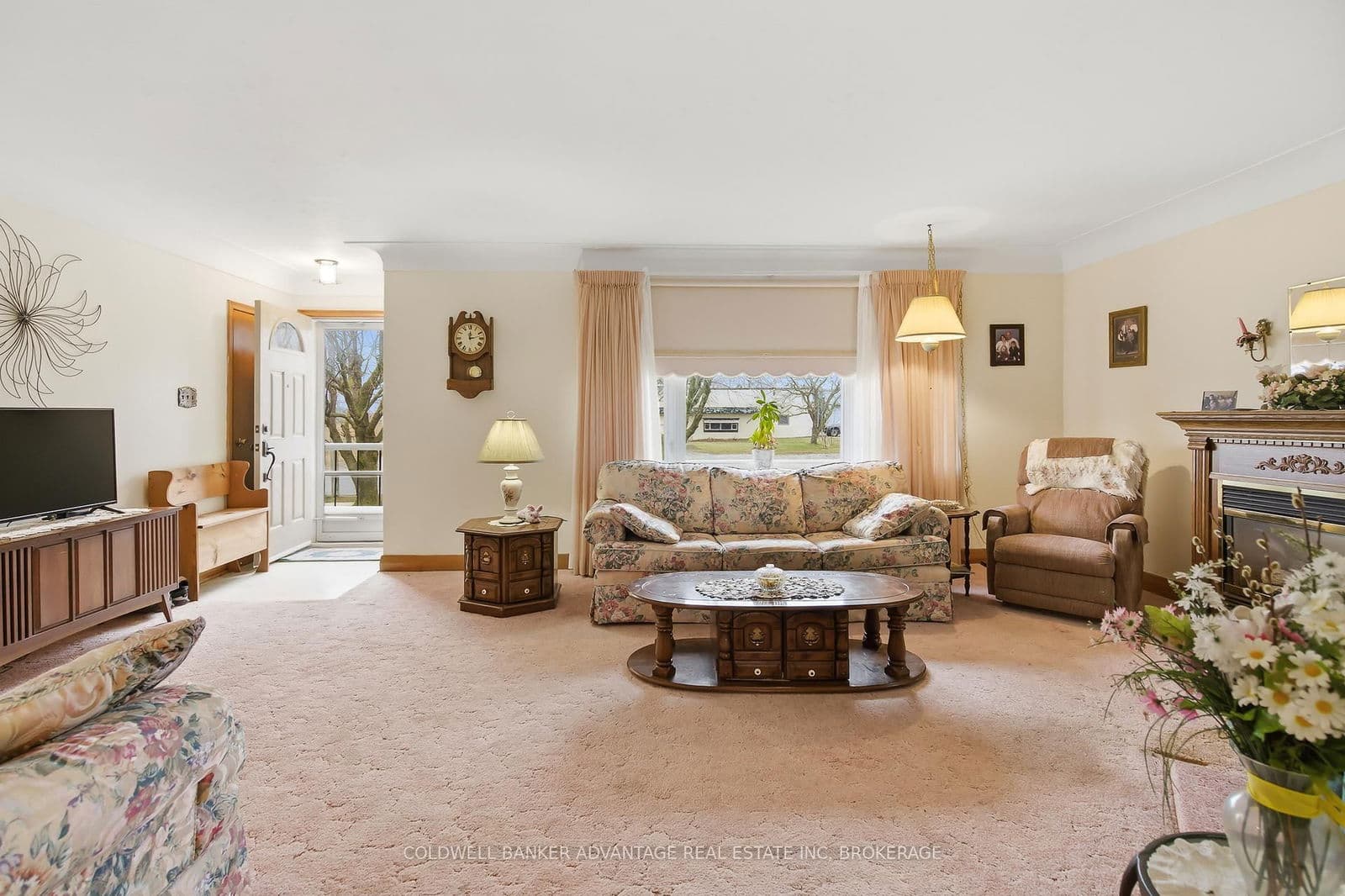 Detached at 927 Southworth Street, Welland, ON - Photo 9 - RE/MAX Garden City Realty