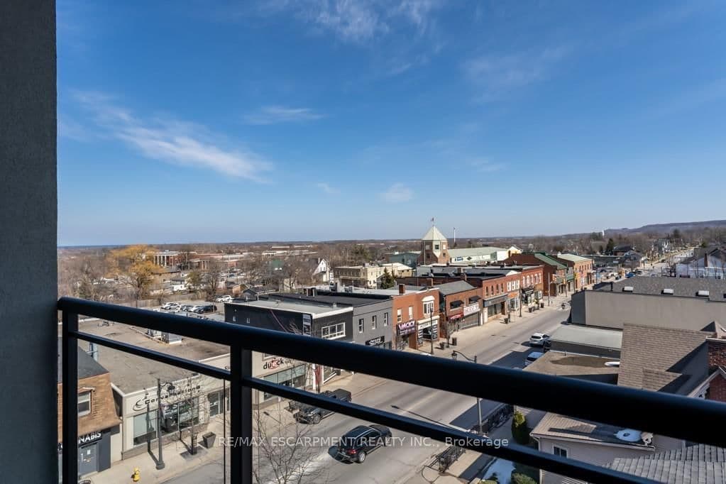 Condo Apartment at 402- 5002 King Street, Lincoln, ON - Photo 5 - RE/MAX Garden City Realty