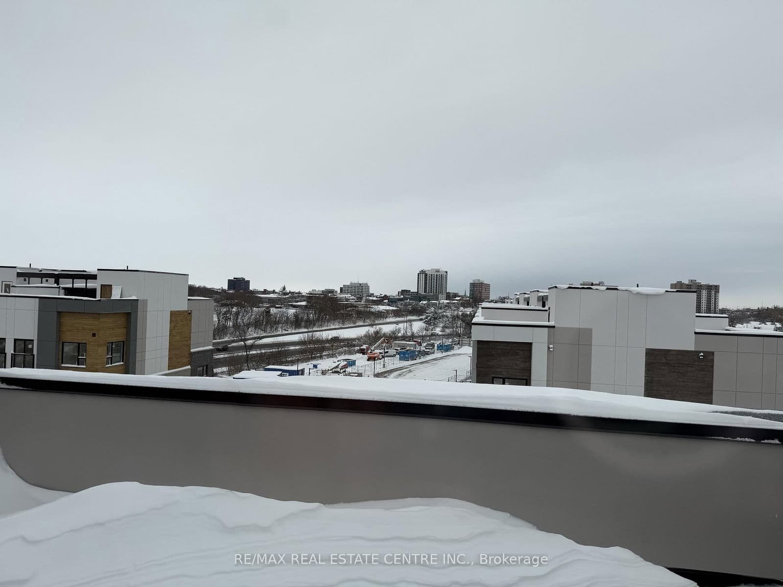 Condo Townhouse at 16 Melbourne Avenue, St. Catharines, ON - Photo 16 - RE/MAX Garden City Realty