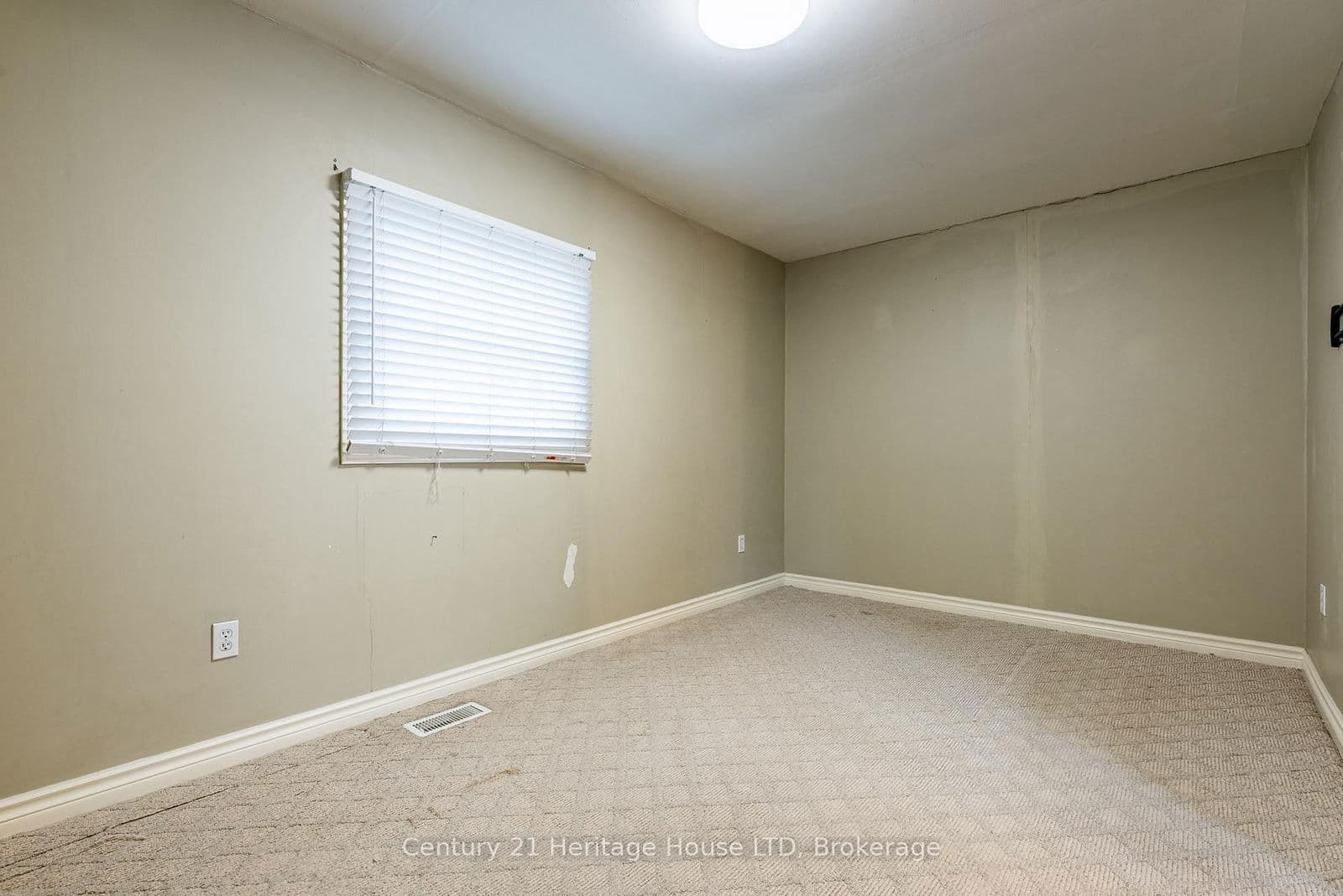 Detached at 57 Leeper Street, St. Catharines, ON - Photo 13 - RE/MAX Garden City Realty