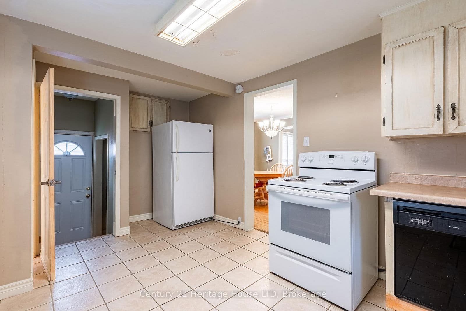 Detached at 57 Leeper Street, St. Catharines, ON - Photo 15 - RE/MAX Garden City Realty