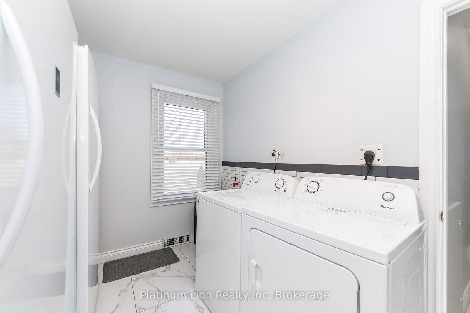 Detached at 11 Fairview Road, Grimsby, ON - Photo 23 - RE/MAX Garden City Realty