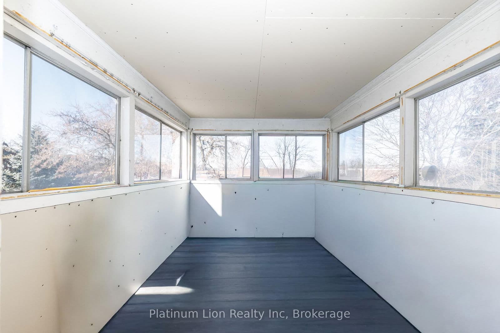 Detached at 11 Fairview Road, Grimsby, ON - Photo 28 - RE/MAX Garden City Realty