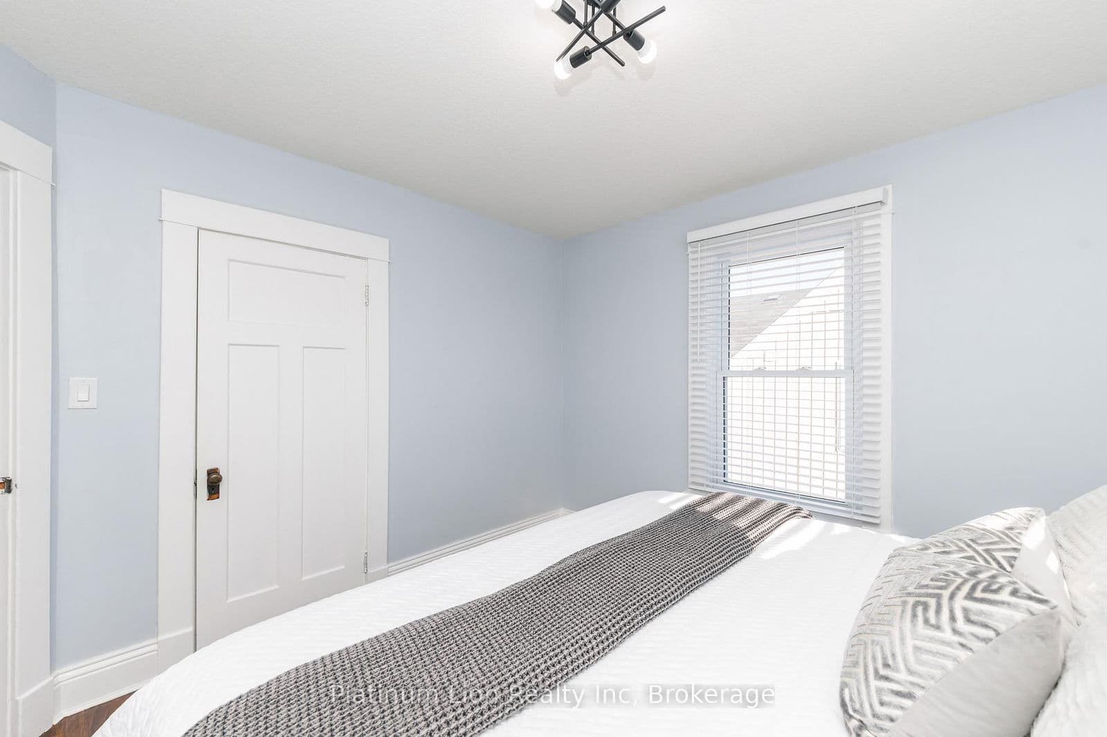 Detached at 11 Fairview Road, Grimsby, ON - Photo 35 - RE/MAX Garden City Realty