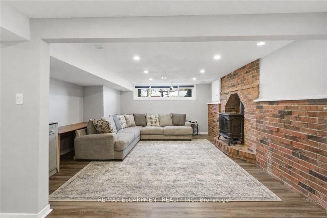 Detached at 21 MARGARET Avenue, Grimsby, ON - Photo 18 - RE/MAX Garden City Realty