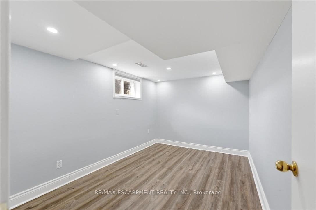 Detached at 21 MARGARET Avenue, Grimsby, ON - Photo 20 - RE/MAX Garden City Realty