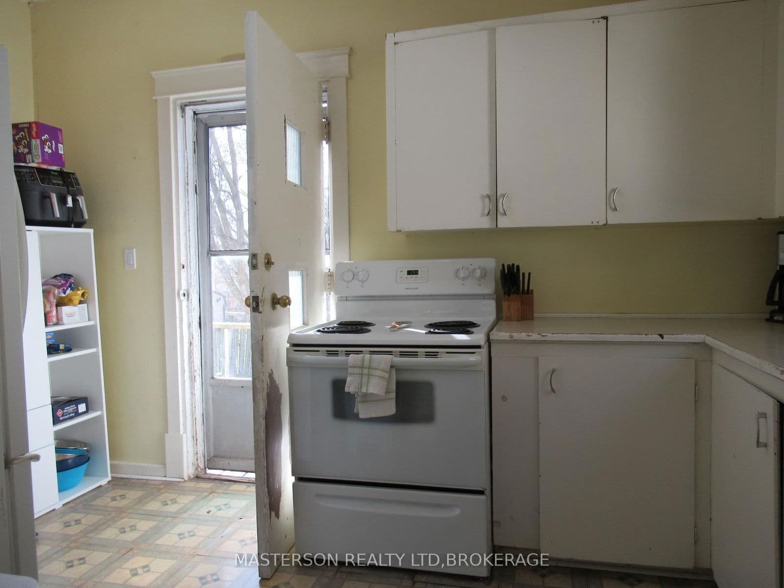 Detached at 5000 Morrison Street, Niagara Falls, ON - Photo 8 - RE/MAX Garden City Realty