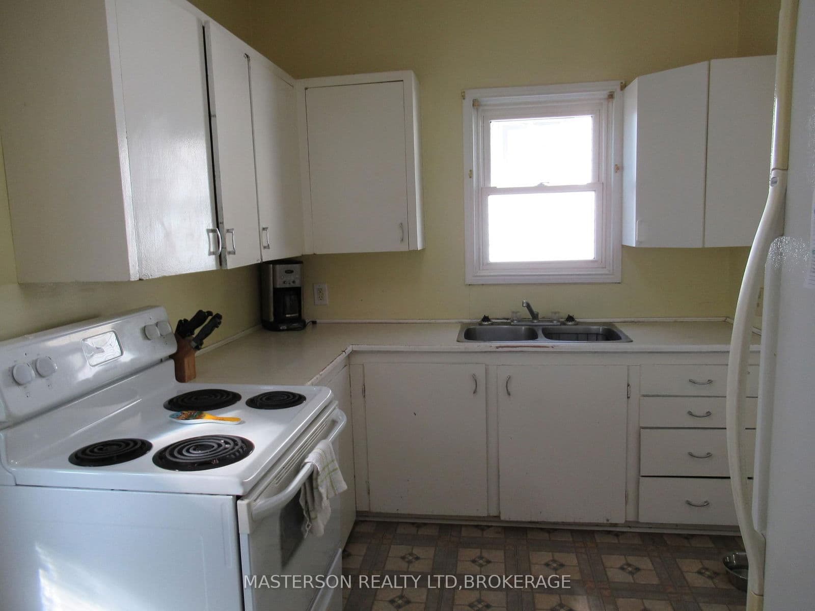 Detached at 5000 Morrison Street, Niagara Falls, ON - Photo 9 - RE/MAX Garden City Realty