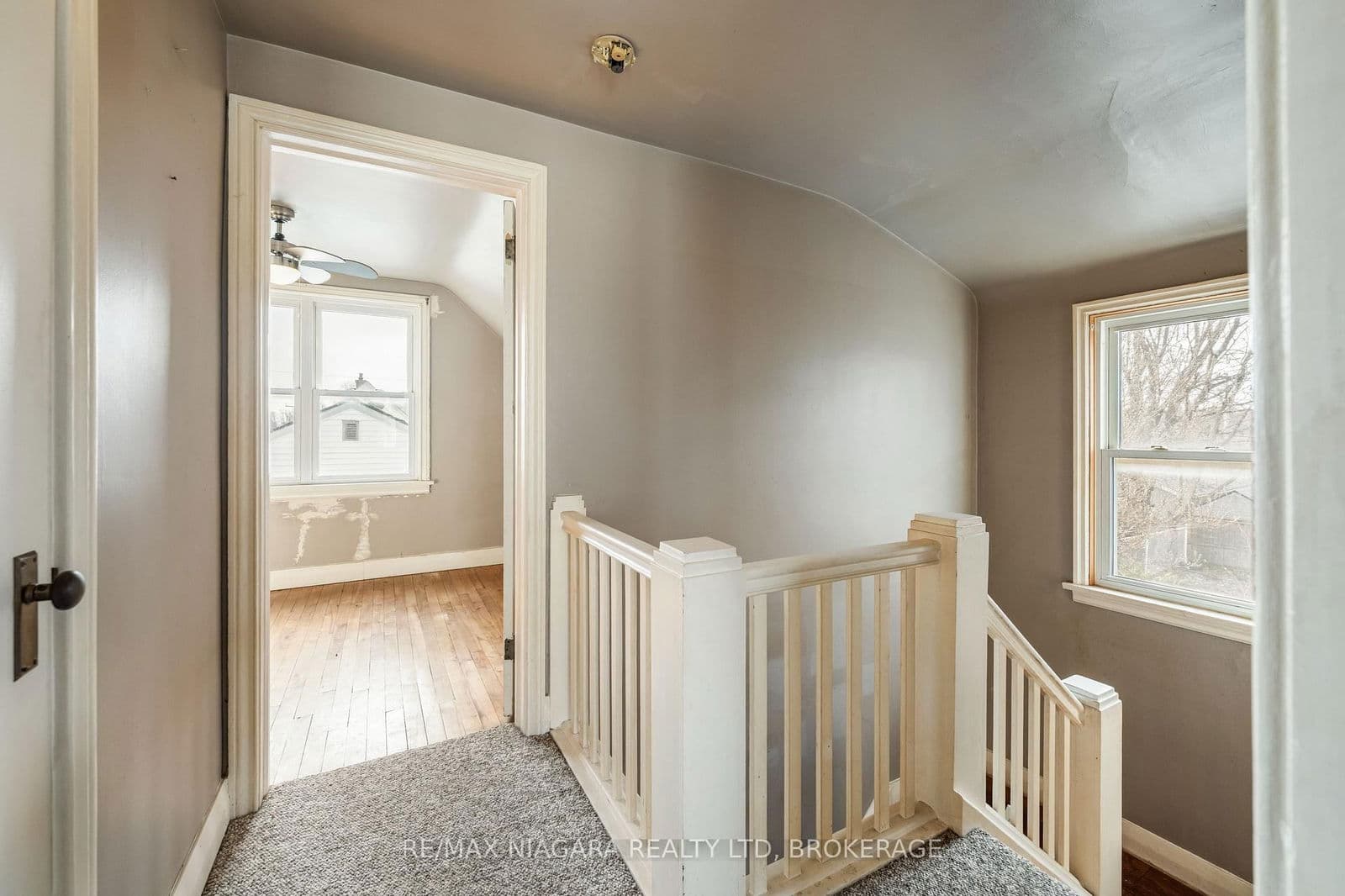 Detached at 12 Admiral Road, St. Catharines, ON - Photo 17 - RE/MAX Garden City Realty