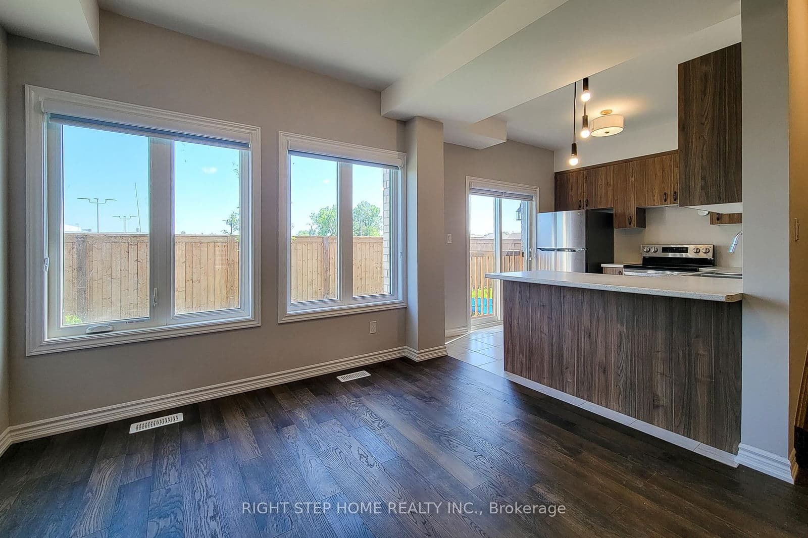 Condo Townhouse at 9 Mann Trail, Welland, ON - Photo 15 - RE/MAX Garden City Realty