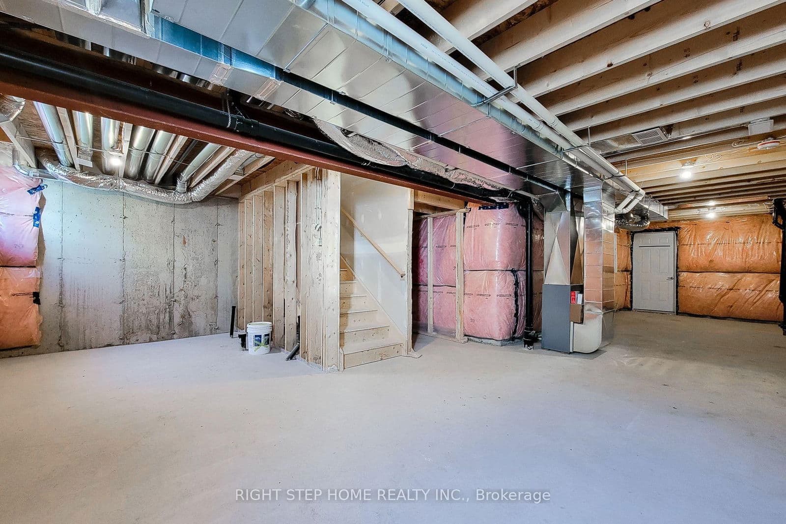 Condo Townhouse at 9 Mann Trail, Welland, ON - Photo 40 - RE/MAX Garden City Realty