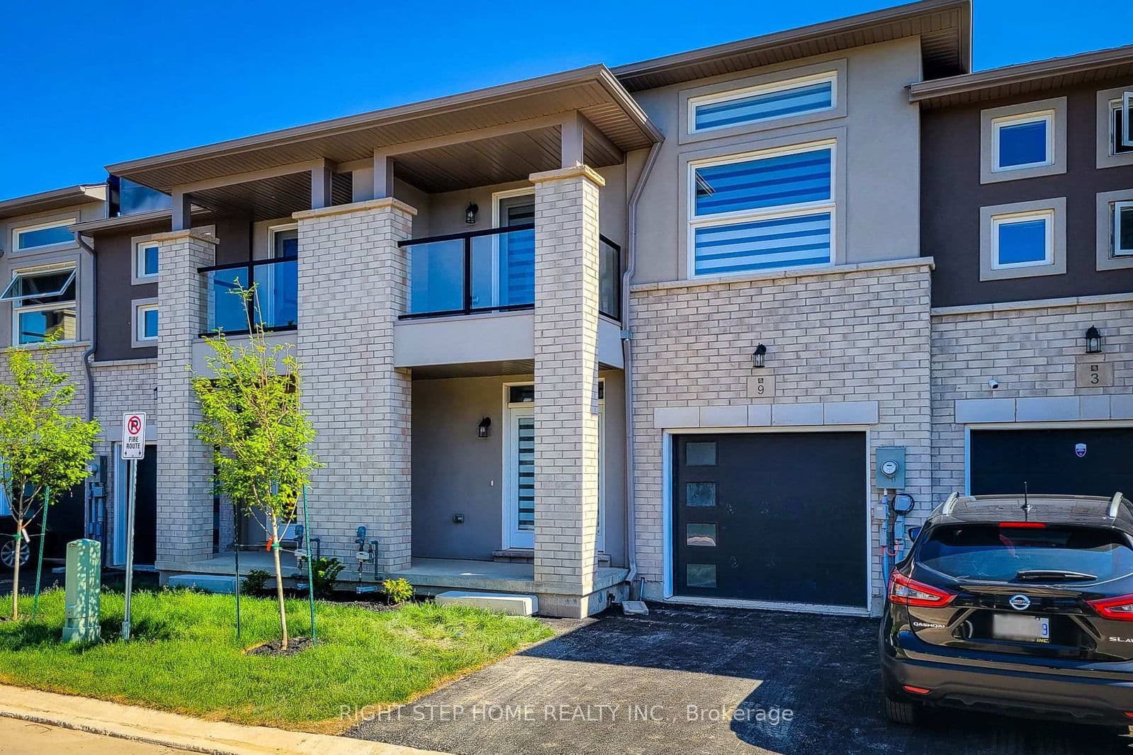 Condo Townhouse at 9 Mann Trail, Welland, ON - Photo 6 - RE/MAX Garden City Realty