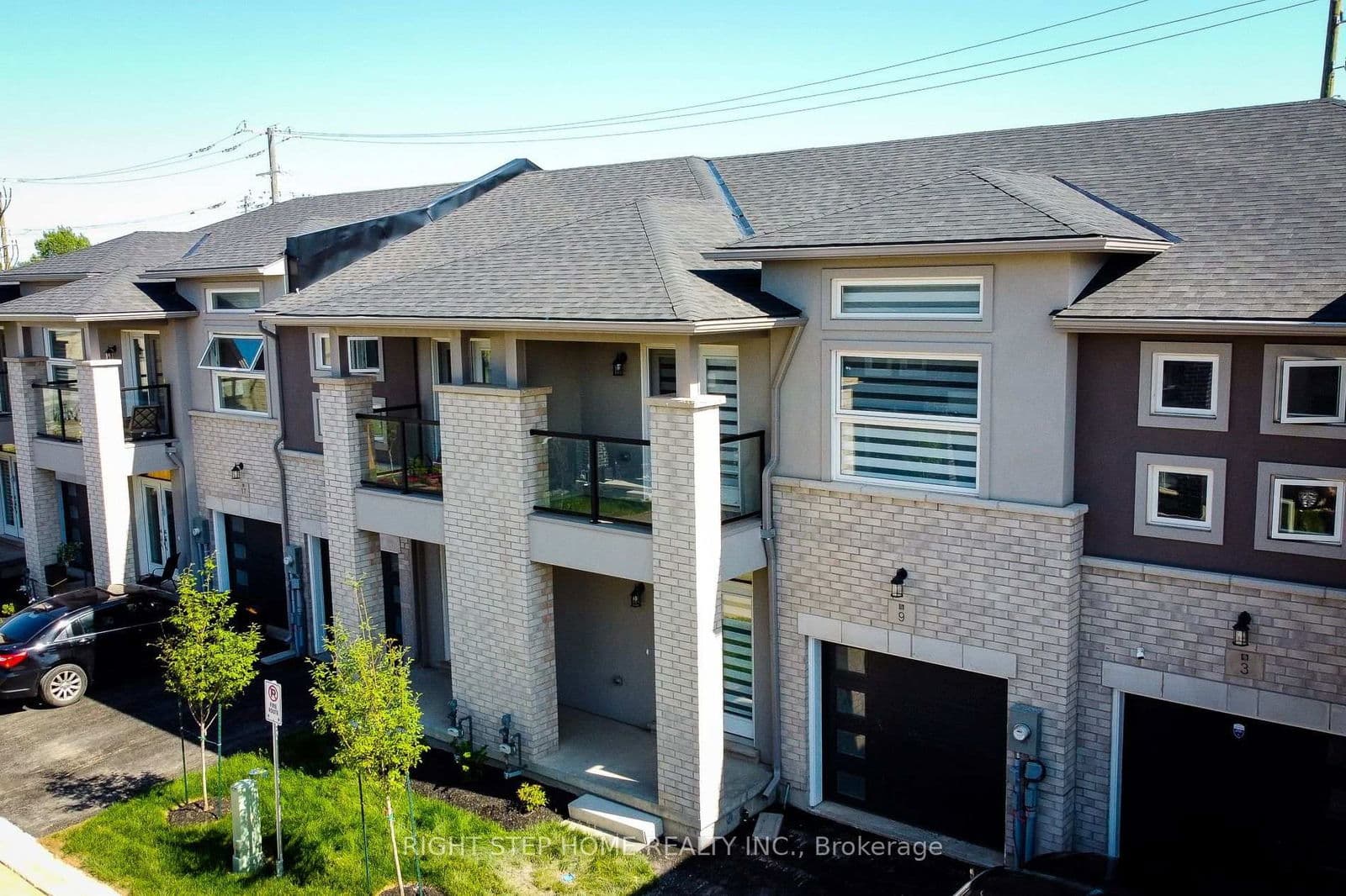 Condo Townhouse at 9 Mann Trail, Welland, ON - Photo 7 - RE/MAX Garden City Realty